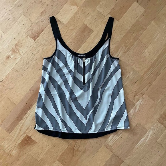 Express black/white/gray striped tank top with zipper detail - Picture 1 of 4